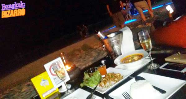 Cenar en Koh Samed noche